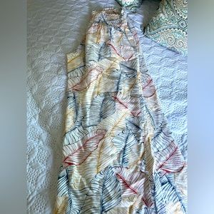 Palazzo pant, size medium (so comfy!)